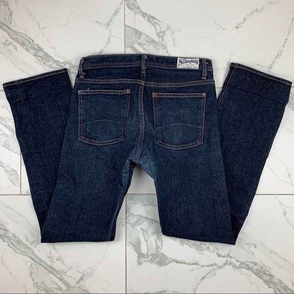 The Stronghold Men’s 30 - Picture 5 of 7